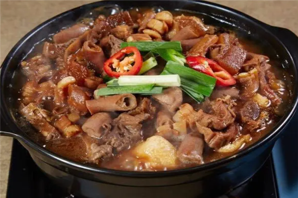 金阑牛杂火锅