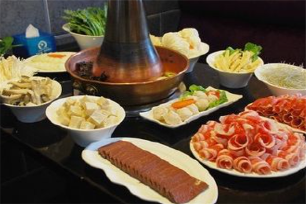思阁碳香火锅