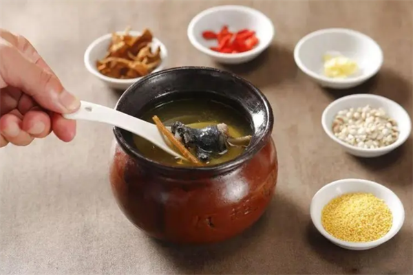 鲜瓦瓦罐中式快餐