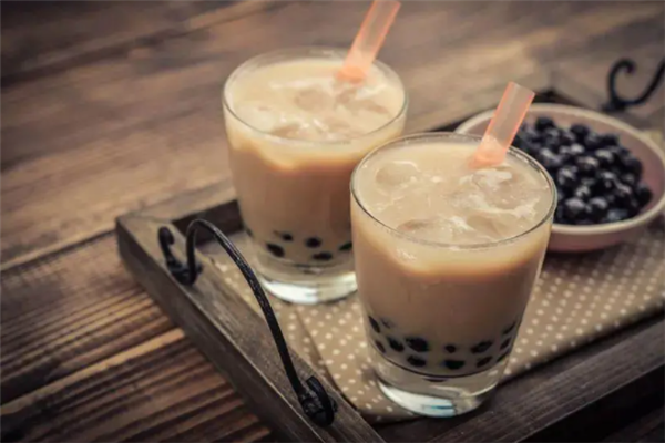 茶语弄奶茶