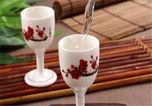 万友古井贡酒