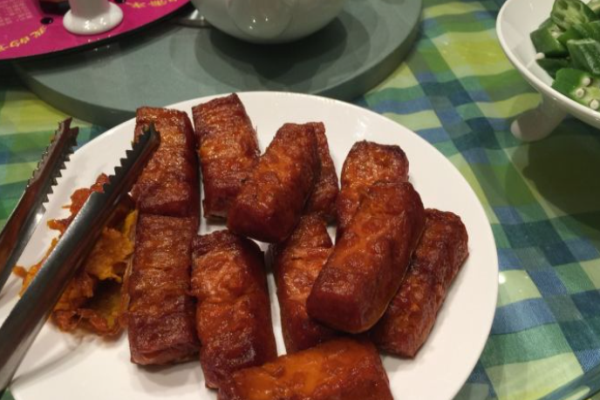 钟鼎楼食府