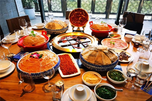一天中华料理火锅