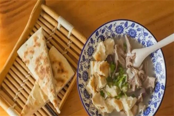 李记羊肉汤加盟