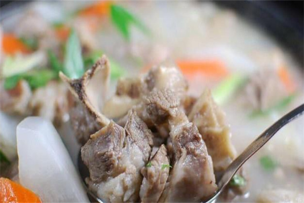 李记羊肉汤加盟