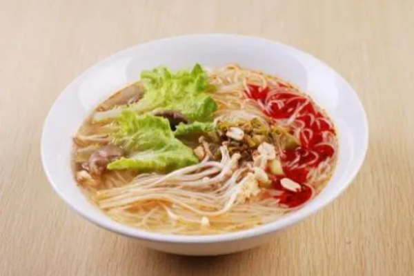 阿芳鸡汤米线