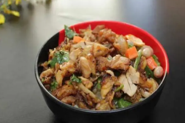 拾丈香烤肉拌饭