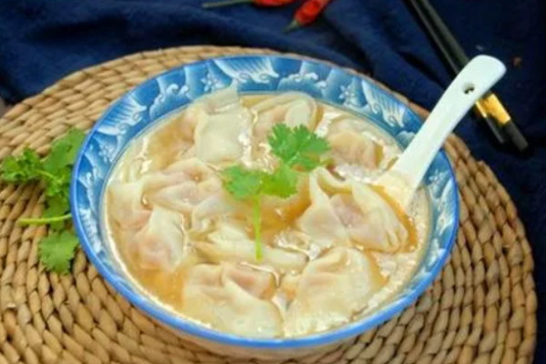 小清清馄饨