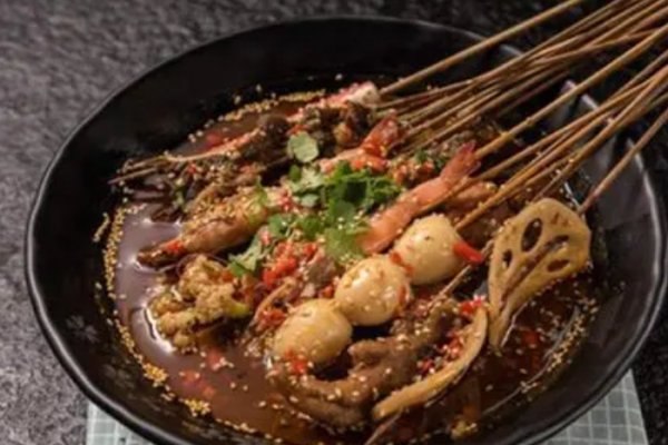 串串婆婆麻辣烫