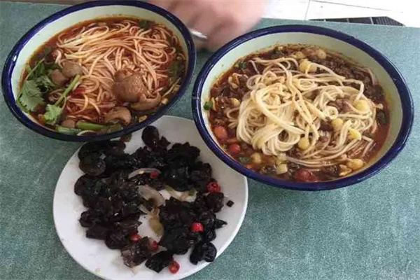 六婆小面
