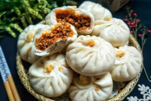 馋包包子小吃