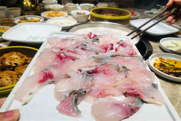 脆肉鲩火锅