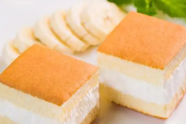 金香蕉蛋糕
