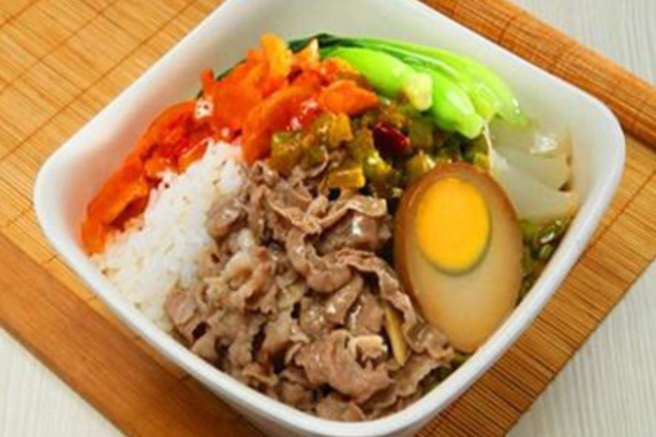 快美佳烤肉拌饭