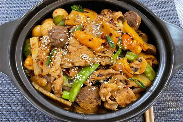 食香九锅压锅菜