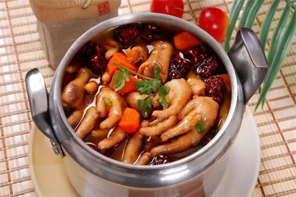 食香九锅压锅菜