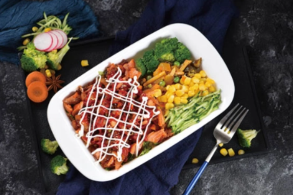 卉小卉烤肉拌饭