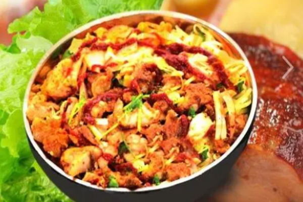 卉小卉烤肉拌饭