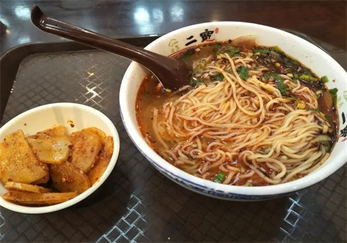 二宽兰州牛肉拉面