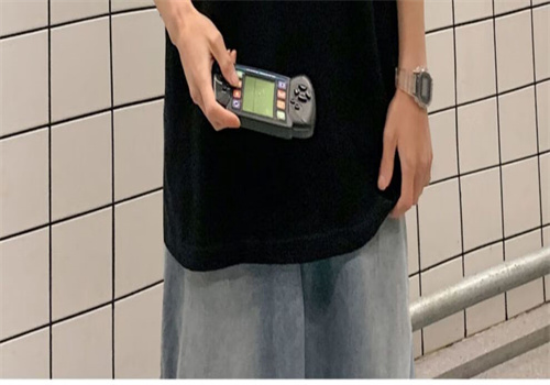 卡诉男装