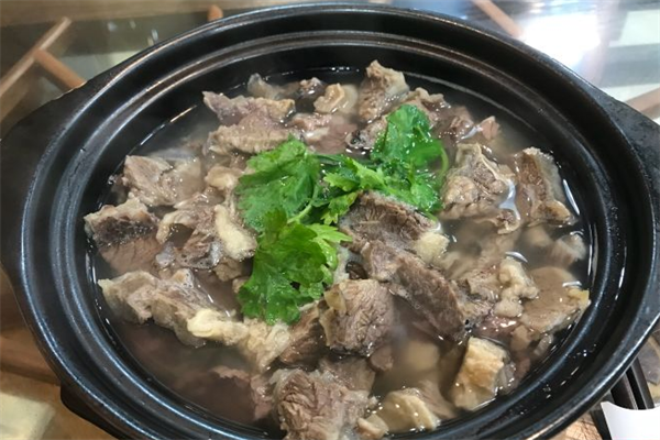 水东牛腩