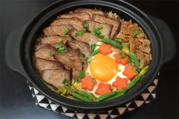 爱饭煲仔饭