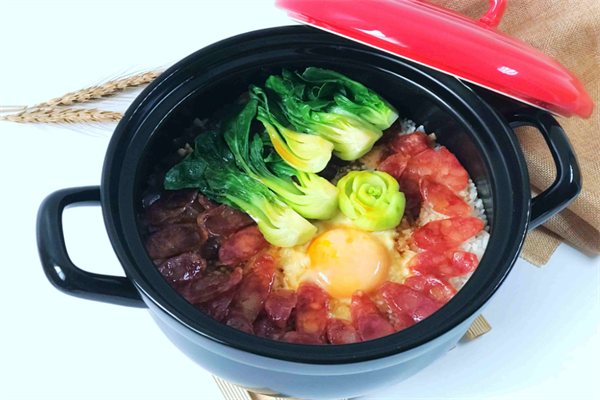 暖记煲仔饭