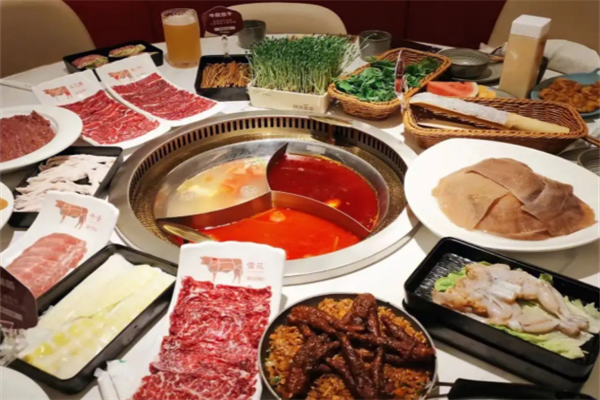 哇喔川味火锅