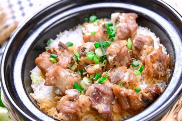 世川煲仔饭