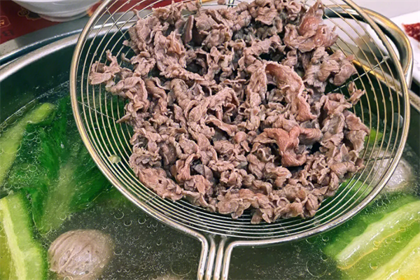 吹牛牛牛肉火锅