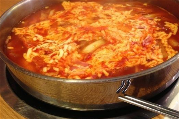 摩休敦纳年糕料理