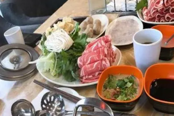鼎中鼎火锅