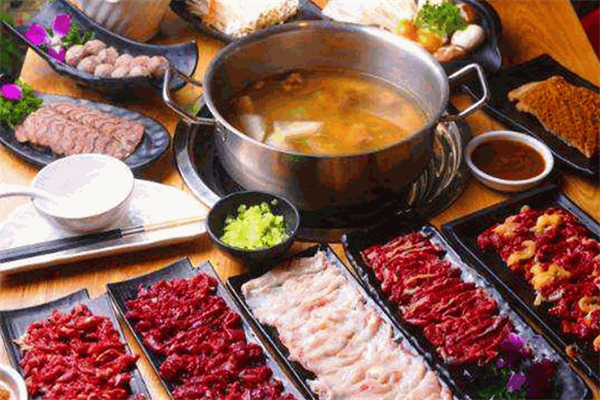 吹牛牛牛肉火锅