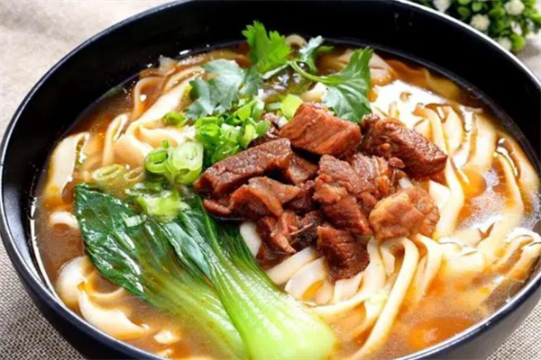 满碗香刀削面