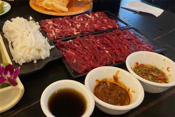 潮小厨牛肉火锅