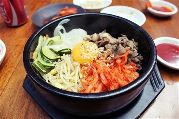 阿谷石锅拌饭