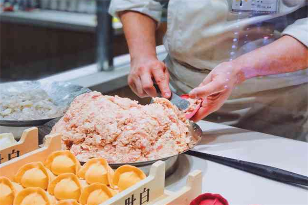 筷町鱼肚白饺子
