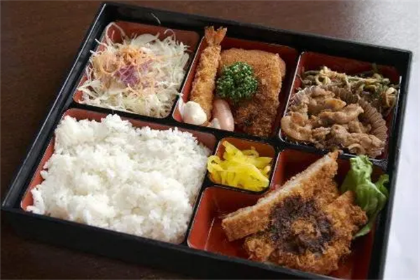 飞鸡侠便当