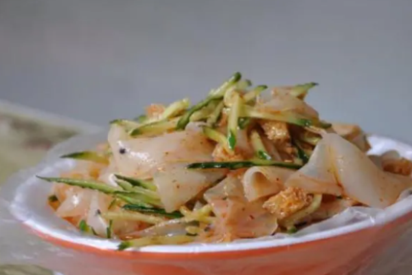 马仁鸿凉皮