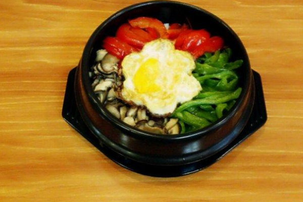 撒椒先生石锅拌饭