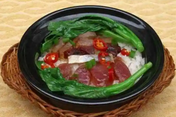 什鸟煲仔饭