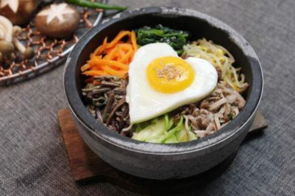 撒椒先生石锅拌饭