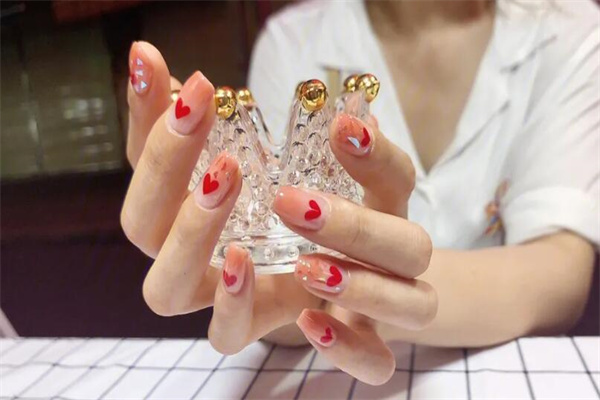 念尚秀绣纹美甲培训