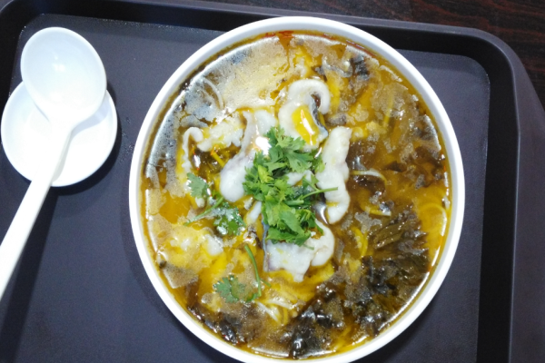 福记酸菜鱼米线
