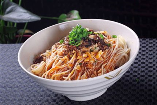 老太婆担担面