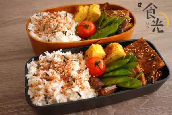 优食光便当