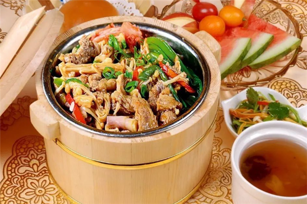 小湘屯木桶饭