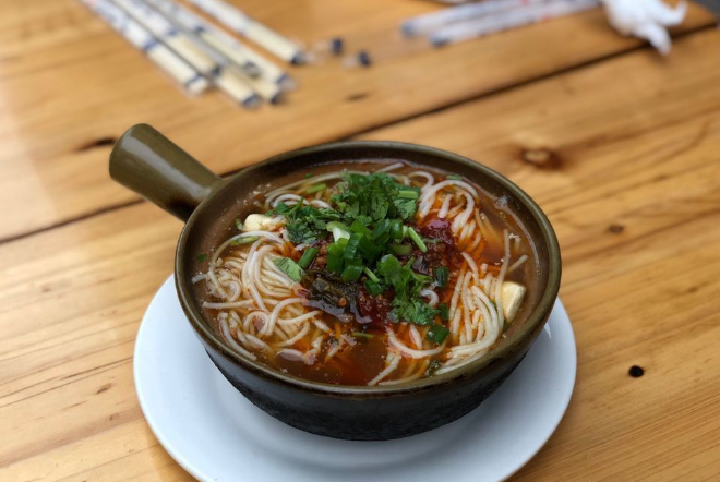 姚安臭豆腐米线