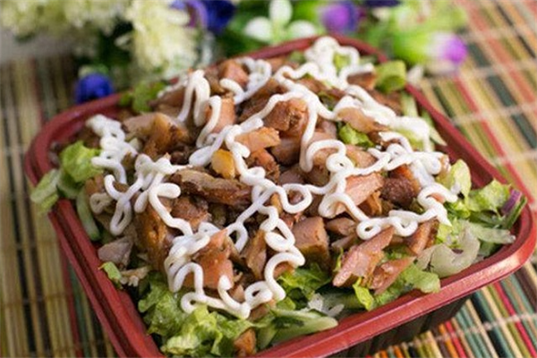 烤肉拌饭便当