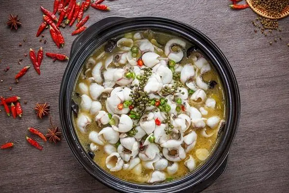 季意沸腾酸菜鱼